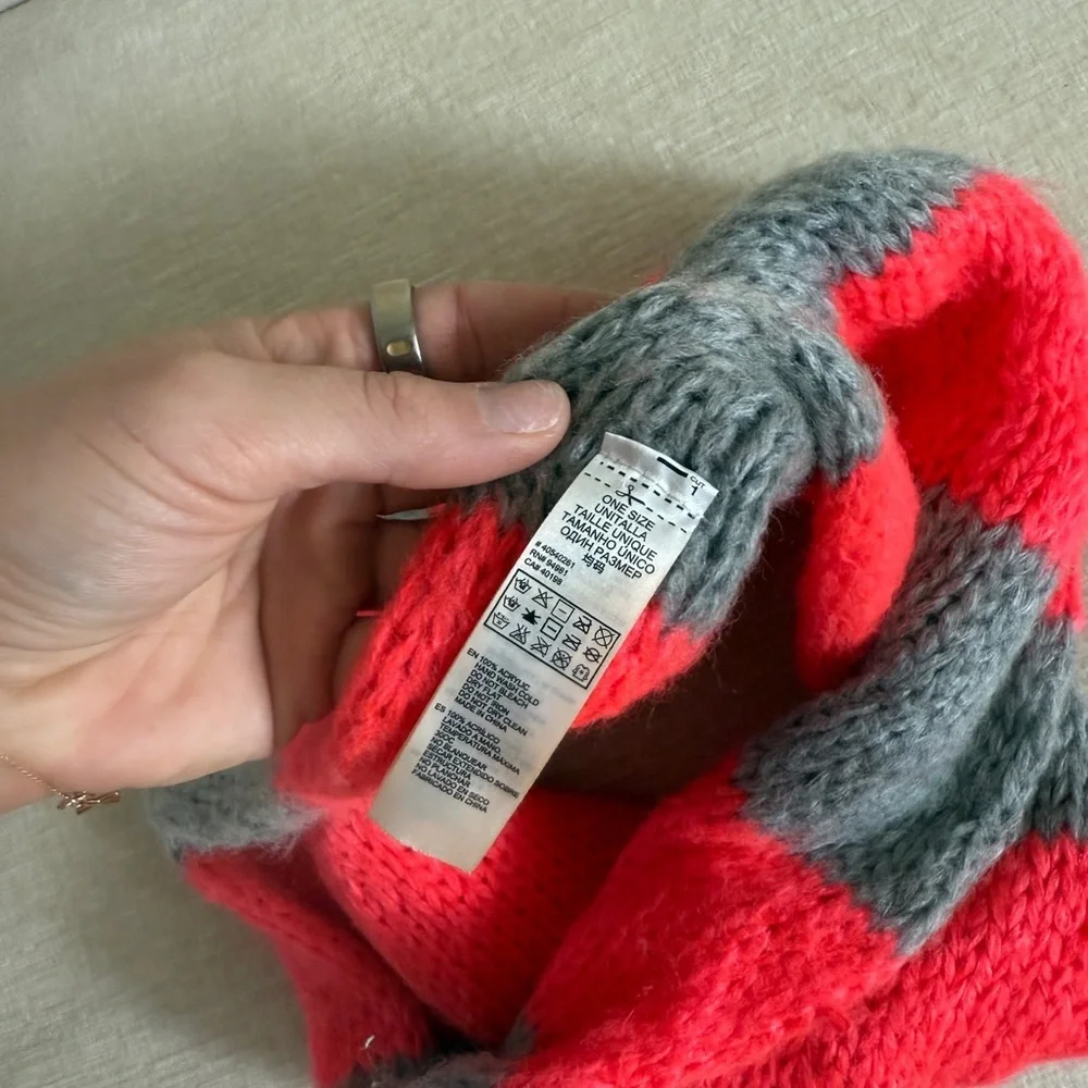 Neon Pink and Gray Knit Scarf